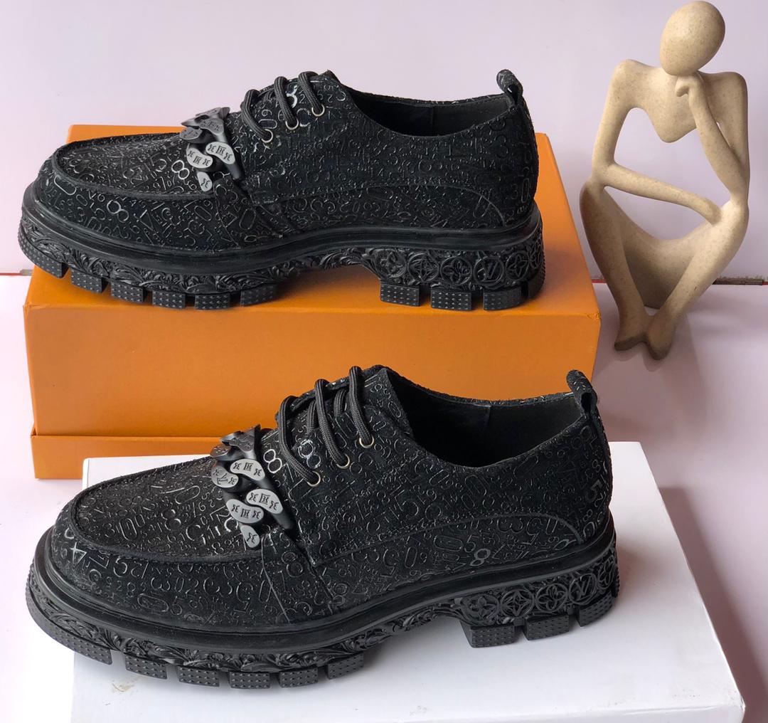 Louis Vuitton Italian Men Quality Shoe - Black